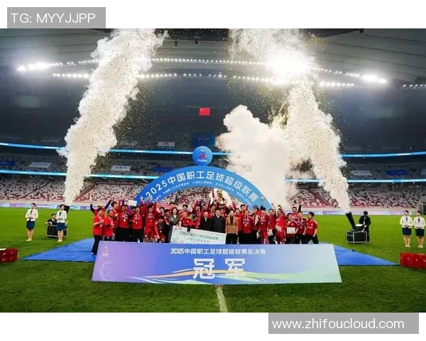 武汉足球盛宴四十位明星球员的传奇故事与辉煌成就